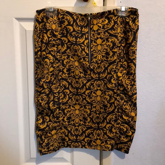 Gold and Navy Blue Paisley Skirt - Picture 2 of 2